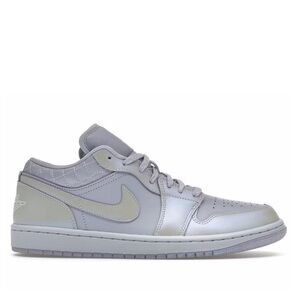 Jordan 1 low W 🔥 special edition 
Brand new